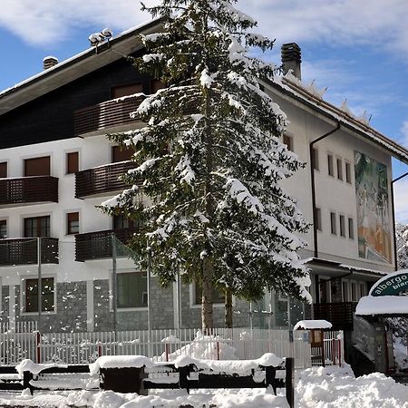 Residence Hotel Biancaneve Aprica Exterior foto